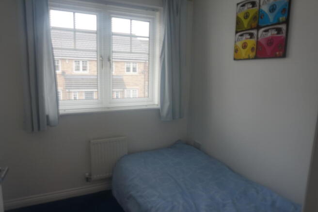 Bedroom 3 (2).JPG