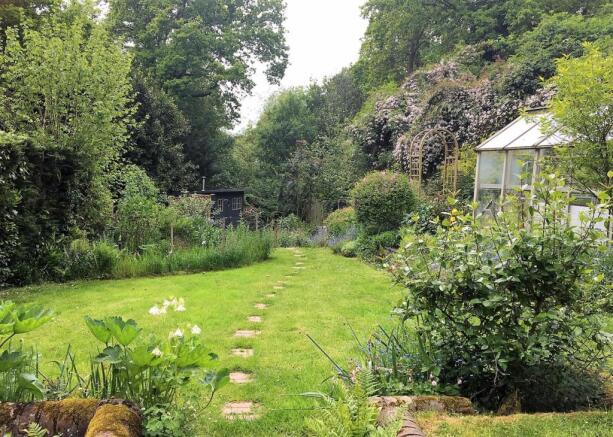 Rear Garden 1.jpg