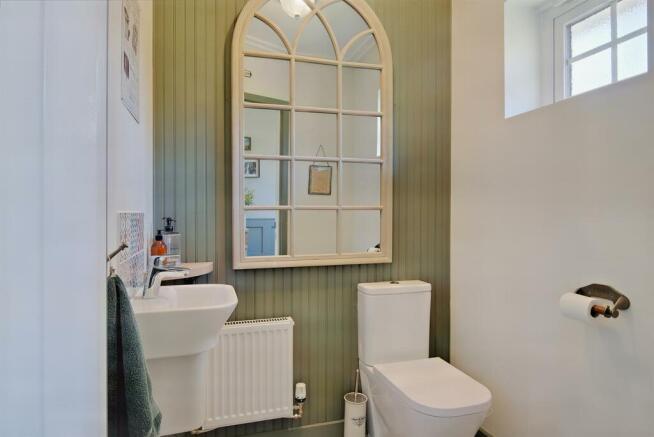 8545078-interior01-800.JPG