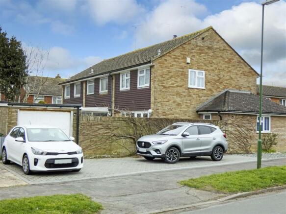 Garage/Driveway