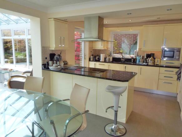 Dining Room/Breakfas
