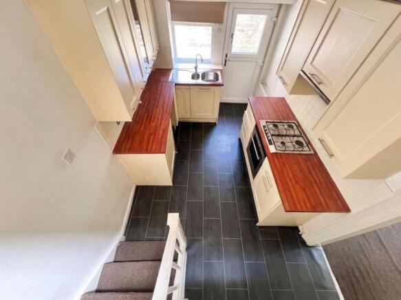 2 bed Cottage for sale Image 8