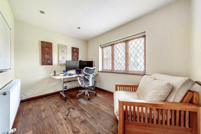 Study/bedroom