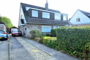 18, Corfe Crescent, Hazel Grove, Stockport SK7 5PS