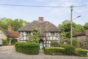 28 Elizabethan Cottage, High Street, Devizes SN10 5TZ