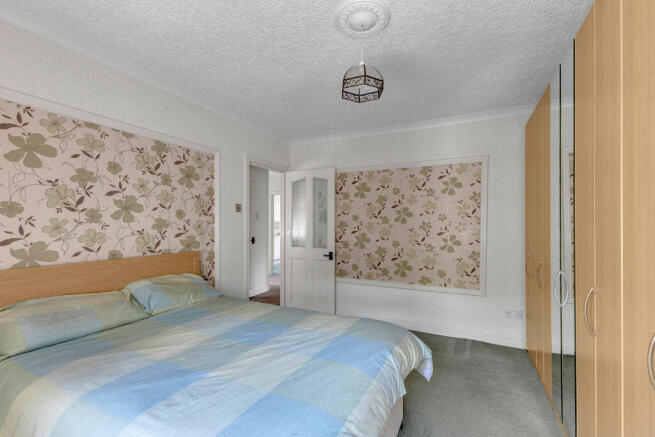 3 bed Detached Bungalow for sale Image 7