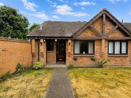 Westland Gardens, Stourbridge, West Midlands, DY8 4HW