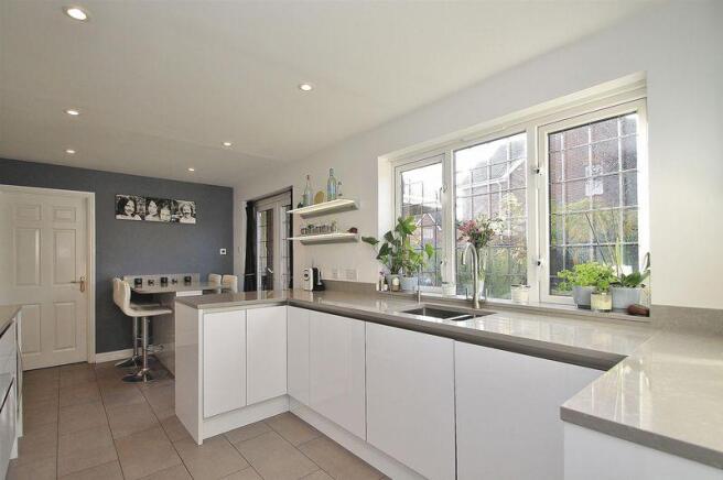 Kitchen1
