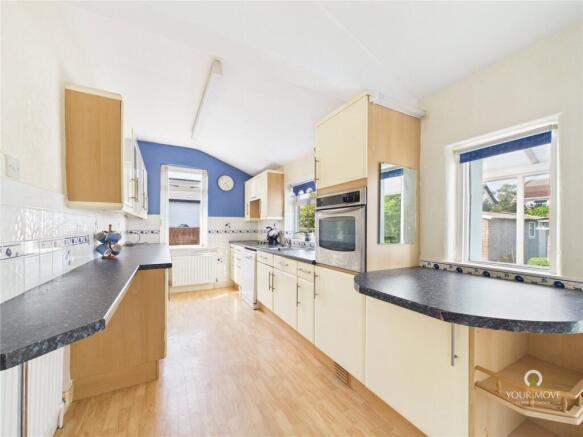 Kitchen Pic 1