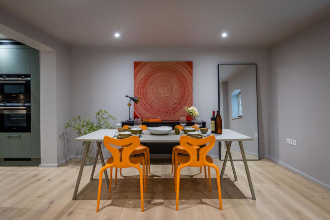 House. Partnership