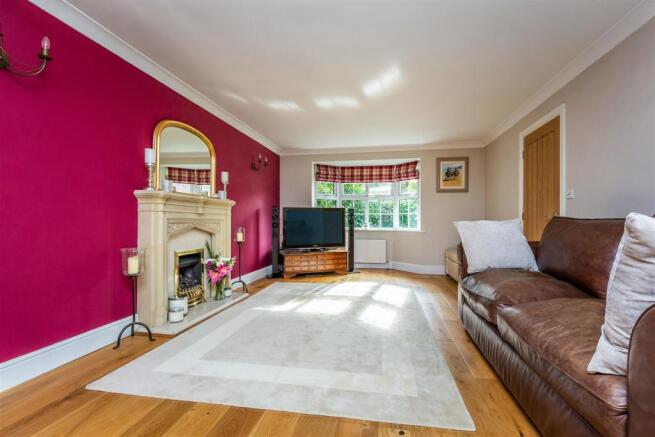2 Lawson Court, Dunholme, LN2 3UQ-16.jpg
