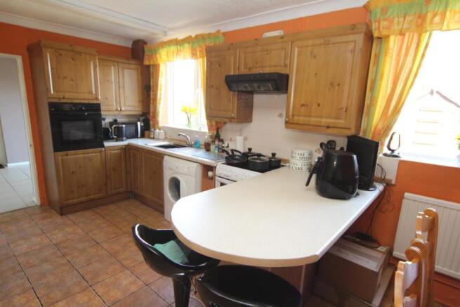 BREAKFAST KITCHEN