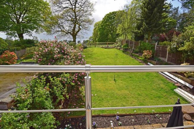39 Pine Grove, garden from bed.jpg