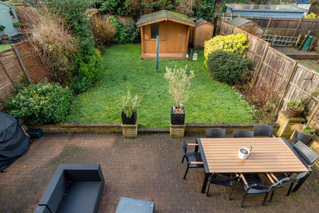 1407998-18-69831f...