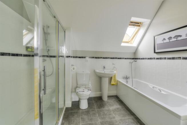 Hawthorn House ph39.jpg
