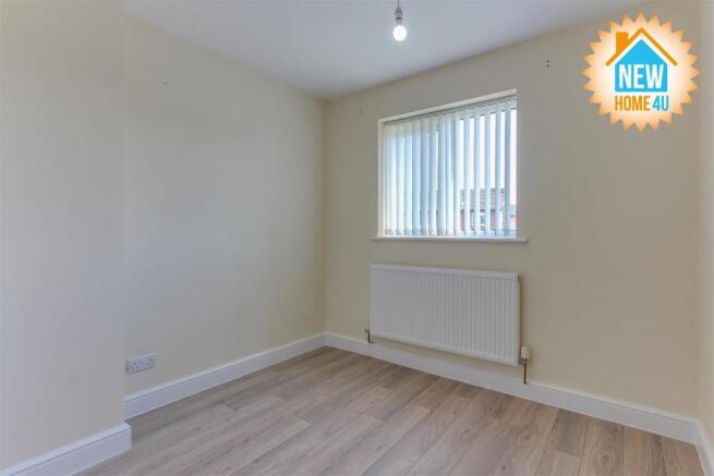 BEDROOM FIVE: