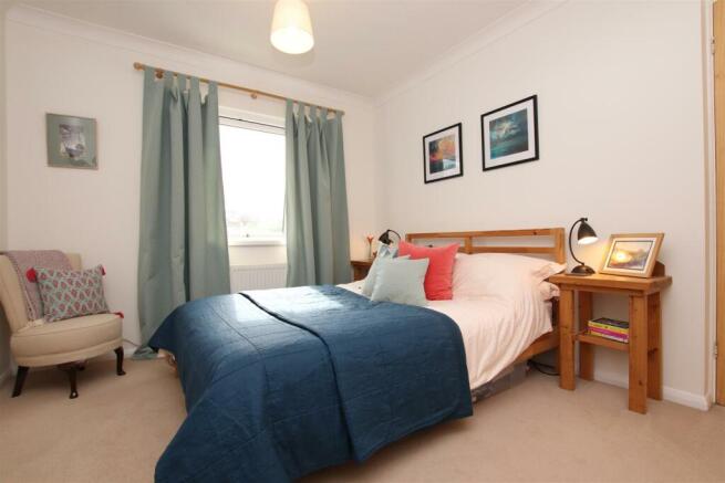 Bedroom 1.JPG