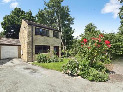 St Peters Close, Birstall, WF17