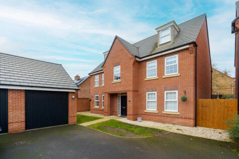 Kingfisher Road, Thrapston, NN14