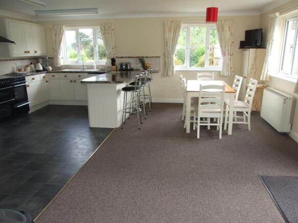 Kitchen/Dining Room
