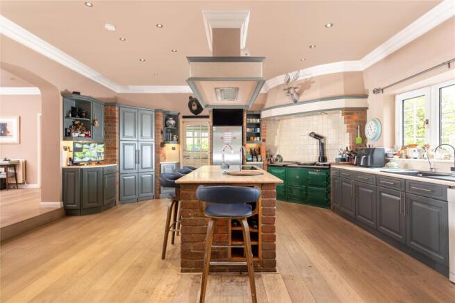Kitchen/Breakfast Rm