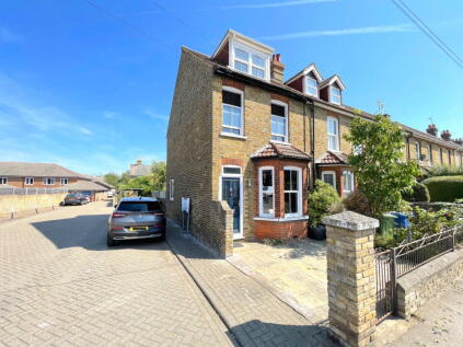 London Road, Sittingbourne, ME10 1QB
