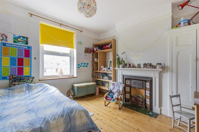 Amesybury Road 42-17.jpg