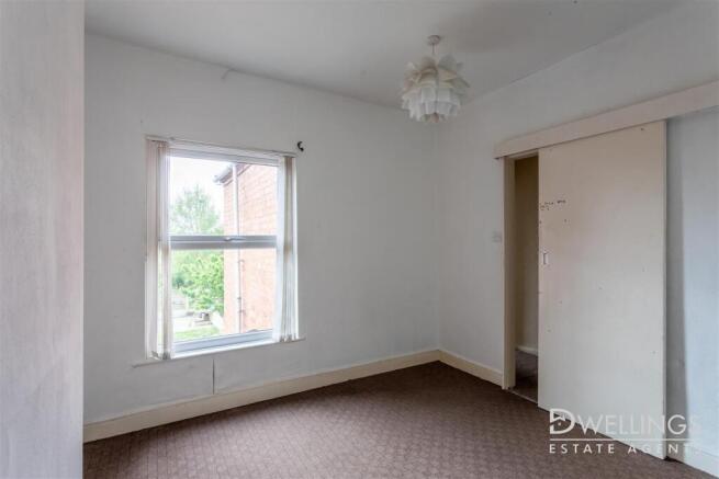 DWELEST - 117 Parliament Street, Swadlincote, DE11