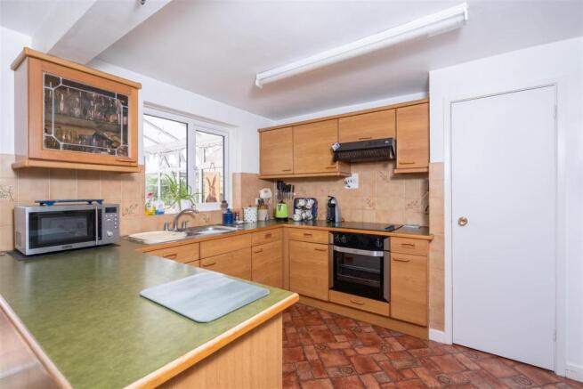 Kitchen/Breakfast Room