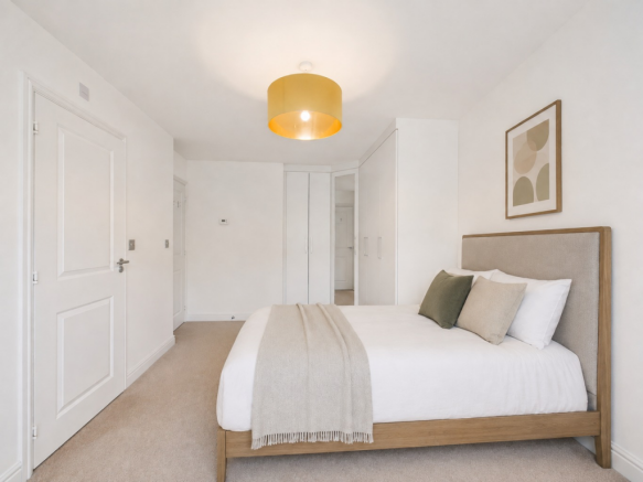 4 bed Detached for sale Image 11