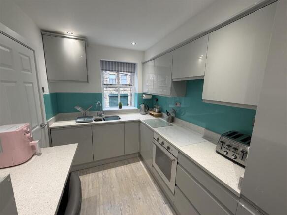 kitchen 1 blind open.jpg