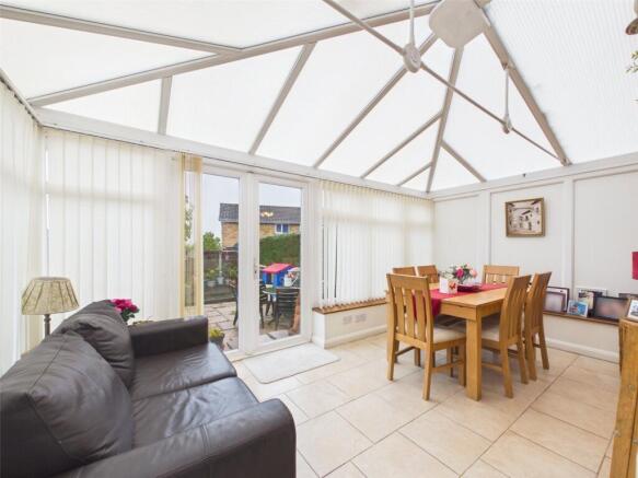 Firwood Drive, Tuffley, Gloucester, GL4 photo 2