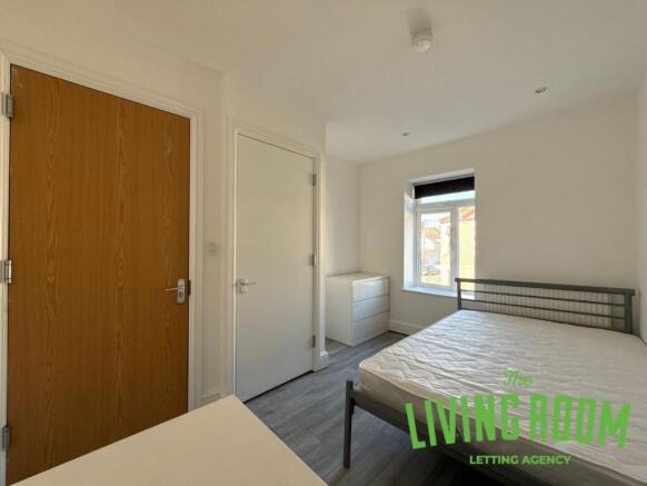 bedroom (2)