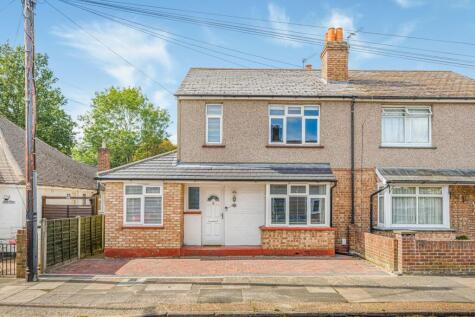 Marlborough Road, Ashford, TW15