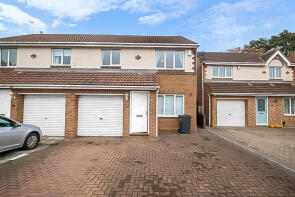 17, Gilderdale Close, Darlington DL3 0EE