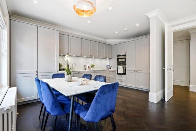 Dining/Kitchen