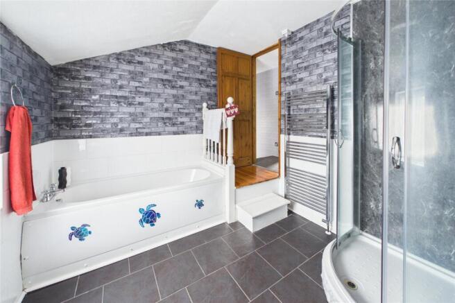 2 bed Terraced for sale Image 12