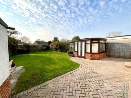Woodland Way, Highcliffe, Dorset, BH23