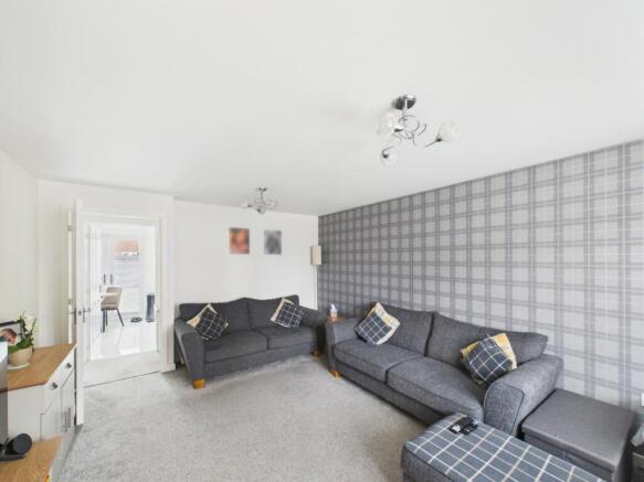 3 bed End of Terrace for sale Image 4