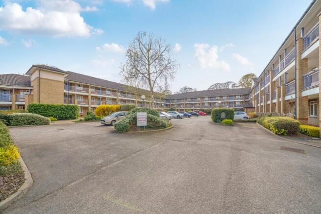Minster Court