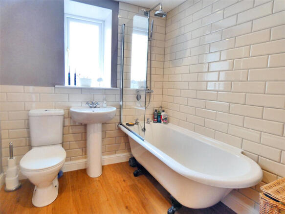 Photo 12