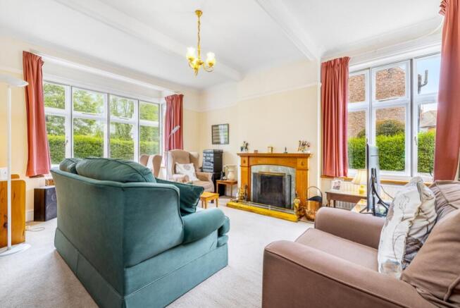 19 Quadring Road (Spalding)-19