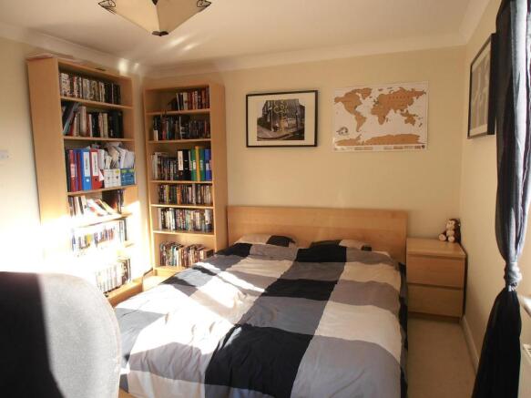 Photo 10