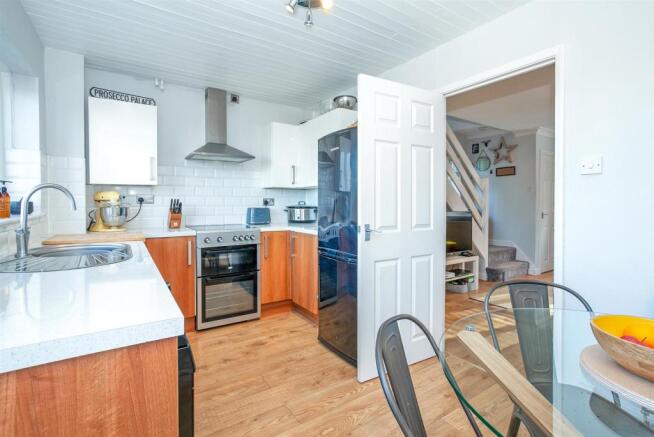 Kitchen Diner 2.jpg