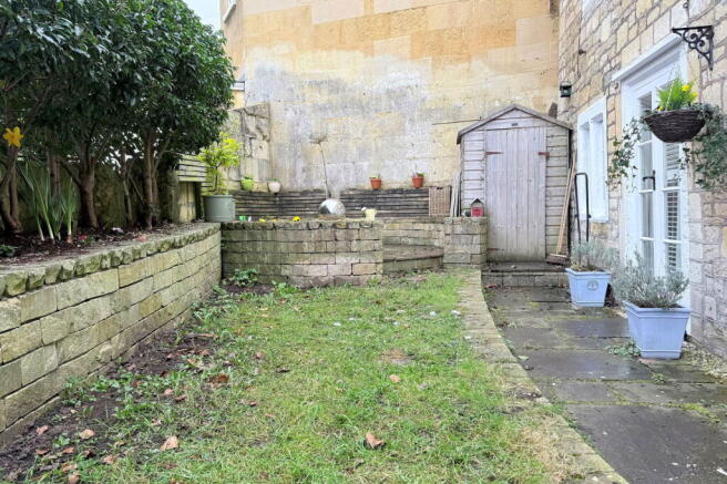 Photo 11