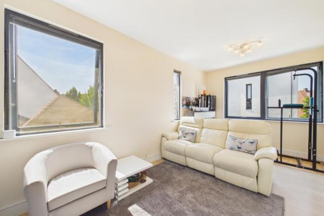 4 bed End of Terrace for sale Image 8