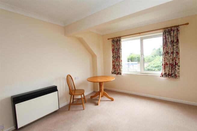 LIVING ROOM 3.jpg