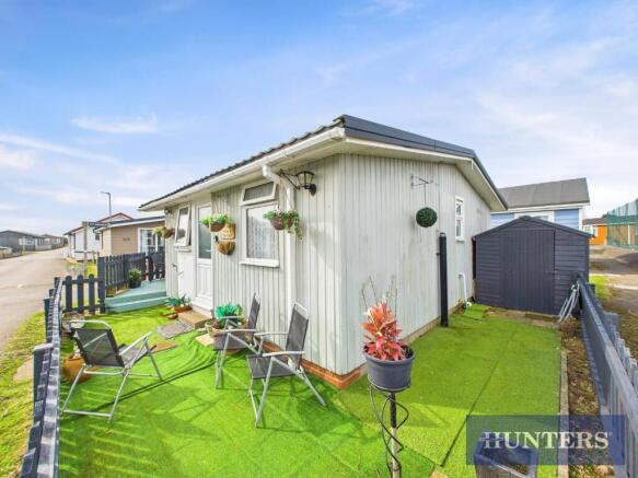 2 bed Chalet for sale Image 10