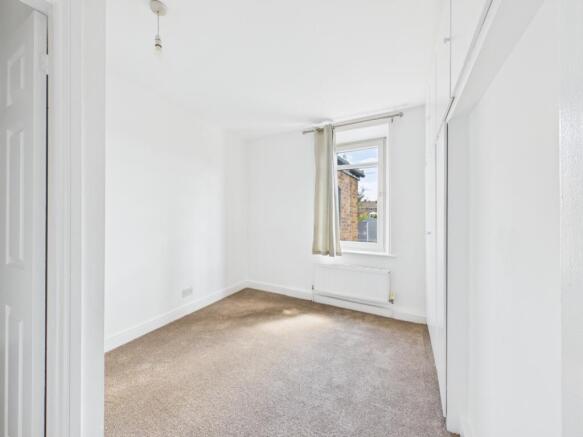 2 bed Semi-Detached for sale Image 6