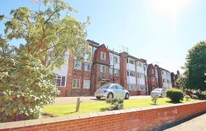 3, Cecil Close, London W5 2RB